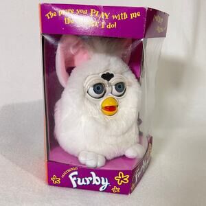Furby 1998 White Snowball 70-800 Blue Eyes Pink Ears Vintage Interactive Toy